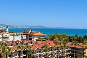 SA Apartments! Sea View 2BD Flat, Alanya