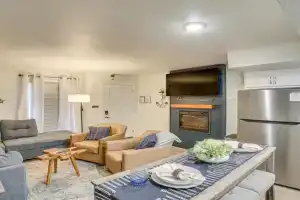 Walk to Landing Condo with Resort Amenities, Branson
