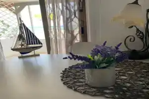 Mackenzie By the sea one bed Ground floor home Apartments, Larnaka