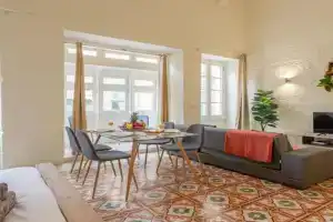 BnBNova - Historic Duplex Apartments, Sliema