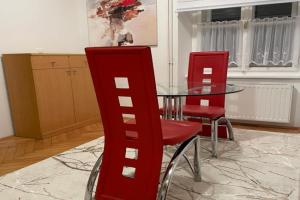 Topel dom v središču mesta 2 Apartments, Maribor