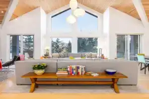 Premium 4-Bedroom Chalet, Whistler