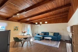 Ados Loft Apartment Center, Tirana