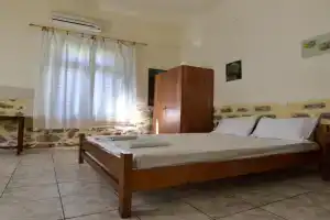 Anonymous Homestay, Paleochora