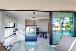 Κ2 Varkiza Seaside Residences Apartments, Vari