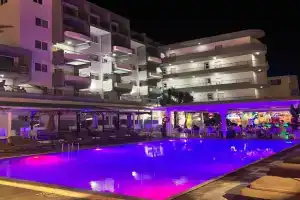 OSIRIS HOTEL APARTMENTS and STUDIOS, Ialyssos