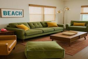 Newly Build House!Island Charm Balcony Vibes 3 Min to Beach, Galveston