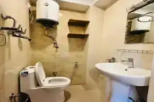 Yogi's Heritage in Patan - Twin bedroom, Kathmandu