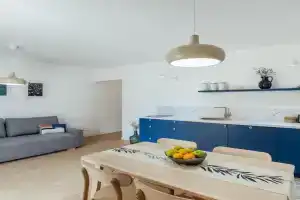 Bright apartment with a great view, Igalo