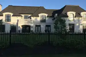 Chateau Calcaire Carriage House, Kelowna