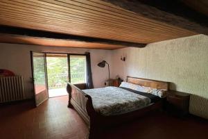 Belle chambre en bois chez Antoine Guest house, Montpellier