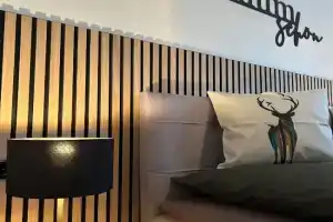 WälderNestchen - zentral - Natur pur - Tiefgarage - Balkon - modernes 2 Zimmer Appartement Apartments, Lenzkirch