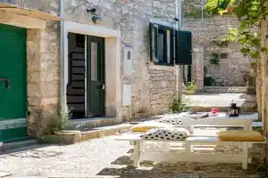 Picturesque Stonehouse in a Knockout Location, Vrboska