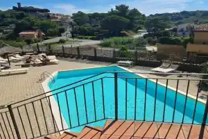 Trilocale con piscina Apartments, Montescudaio
