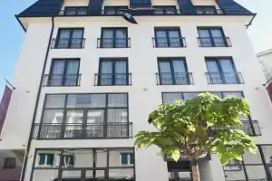 Cattleya hotel, Plav
