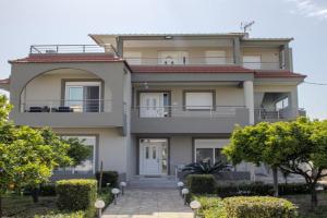 ELMA apartment 1, Kremasti