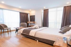 Highway 34 Hotel, Basaksehir
