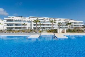 Aralia - 3-Bedroom Coastal Luxury Apartment in Mijas, Fuengirola