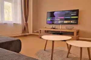 HappySide Stil & See I 3 Personen I Familienfreundlich I WLAN I Smart TV I PS4 Apartments, Leipzig