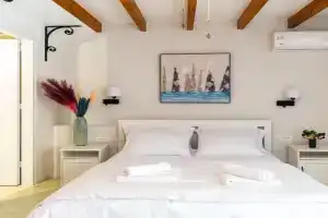 Amy's Little Gem Guest house, Chania Town