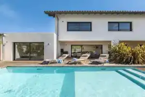 Amore - High standing contemporay villa, Biarritz