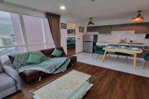 Ozone Condotel Beach by Pitjira, Kata