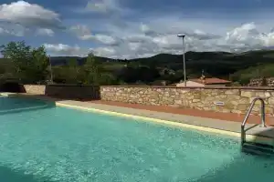 La Casina dell'eroe - con piscina Apartments, Gaiole in Chianti