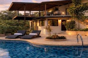 Modern 4 BDR Villa, privat Pool, Walk Beach, Ban Bang Po