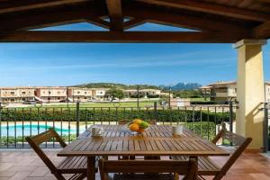 Casa Dolce Casa - con piscina a un passo dal mare, Murta Maria