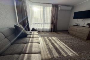 Warm ZhK Andriyivskiy SVITLO TsILODOBOVO Tsentr Apartments, Ternopil
