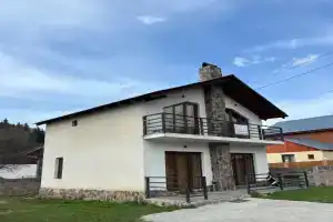 GB cottages, Bakuriani