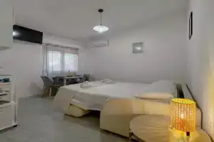 Stintino Center - Wi-Fi & Private Parking by Host Hero Apartments, Stintino