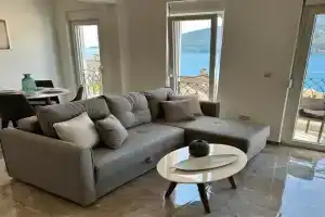 Casa M- 1-Bedroom Penthouse Apartment Seaview - Brand New, Herceg Novi