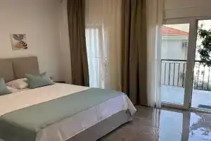 Casa M- Studio Seaview #3 - Brand New, Herceg Novi