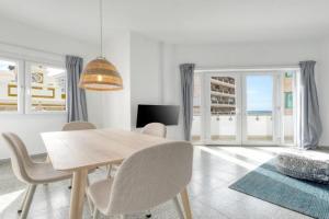 Casa Vista Oceano - City Centre and Ideal for Work By Lanzarote Vacation Homes, Arrecife