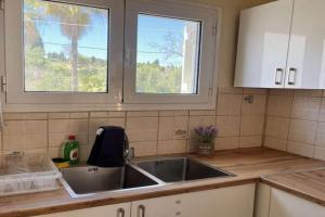 Agelina Apartment, Kavos