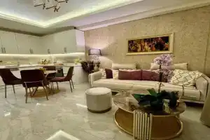 Stunning Luxury Apartment with Pool and Security, Alanya
