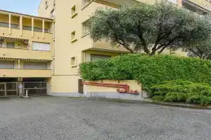 2 Bedroom Lovely Apartment In Lavagna, Chiavari