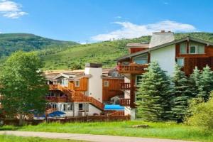2 Bedroom Mountain Condo In Village At Gondola One, Vail