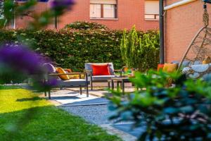 Modena Garden Retreat, 5 min dal centro con Garage Apartments, Modena