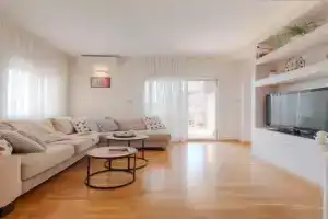 Tucked in 2br apt with terrace in Apartments, Budva