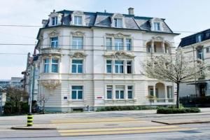 Renovated Apartment Near Lake Sees - Self Checkin, Zurich