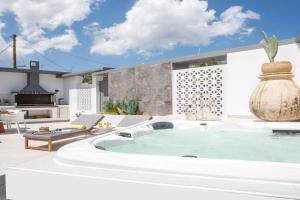 Chrispa Villa, Afantou