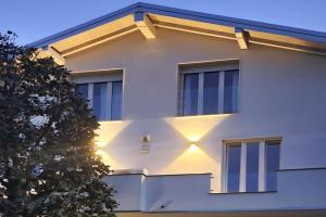 Nina B&B Mini-hotel, Rho