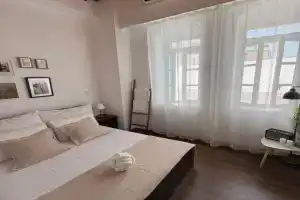 Syra Retreat Apartments, Ermoupoli