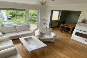 An der Weinrebe in mit Garten, 2 Bäder, 2 Schlafzimmer & Küche - gratis Parkplätze Guest house, Bad Hersfeld