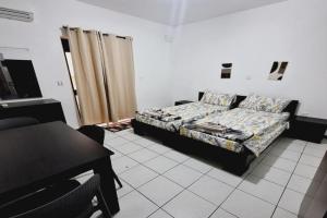 Lovely Paceville Studio H, Pembroke