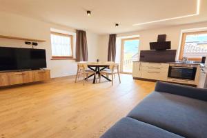 Alpine Lodge - Alpine Stay Apartments, Tesero