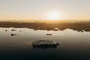 Savoy Yacht - Exclusive Nile Cruise from to Aswan Hotel, Luxor