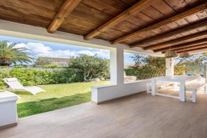 Casa Linda 100m from the beach, Monte Nai